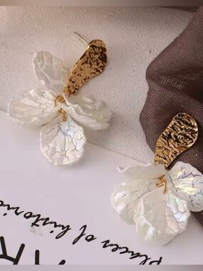 Anthropologie Iridescent White Flower Drop Earrings with Gold Accents
